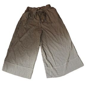 Zara stripped wide leg cropped pants Sz  M
